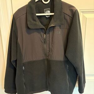 The North Face Women's Black  Ski Jacket